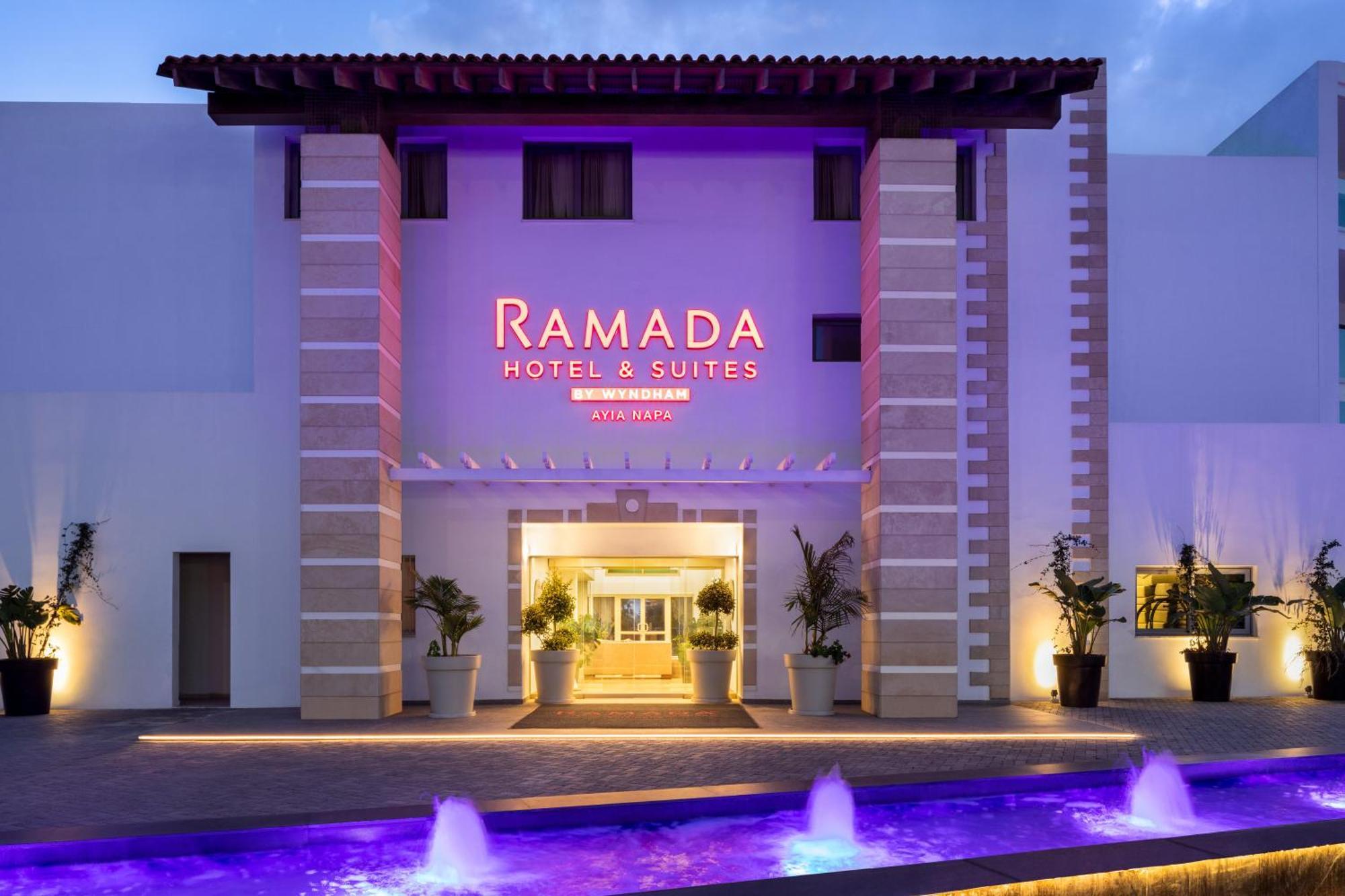 Ramada Hotel & Suites By Wyndham Agia Napa Exterior foto